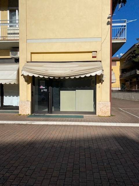 negozio in affitto a Grezzana
