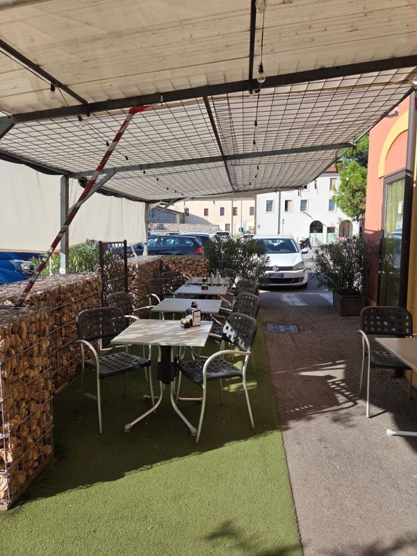 negozio in affitto a Grezzana