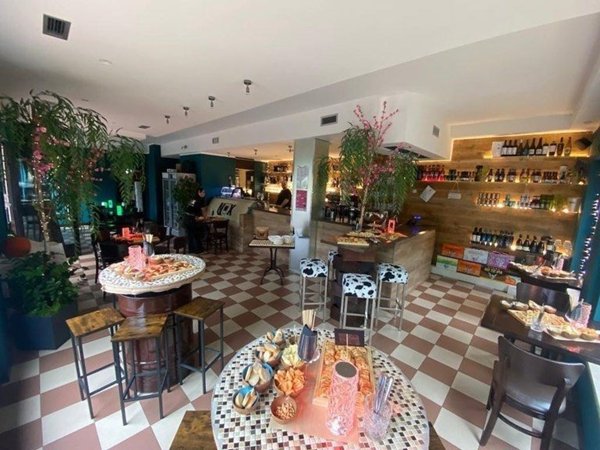 negozio in affitto ad Isola della Scala