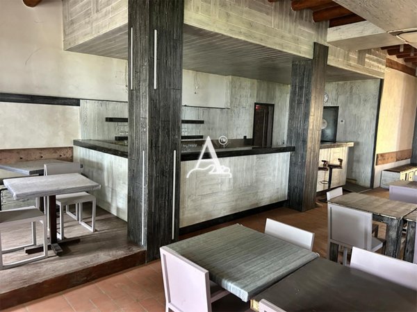 negozio in affitto ad Isola della Scala