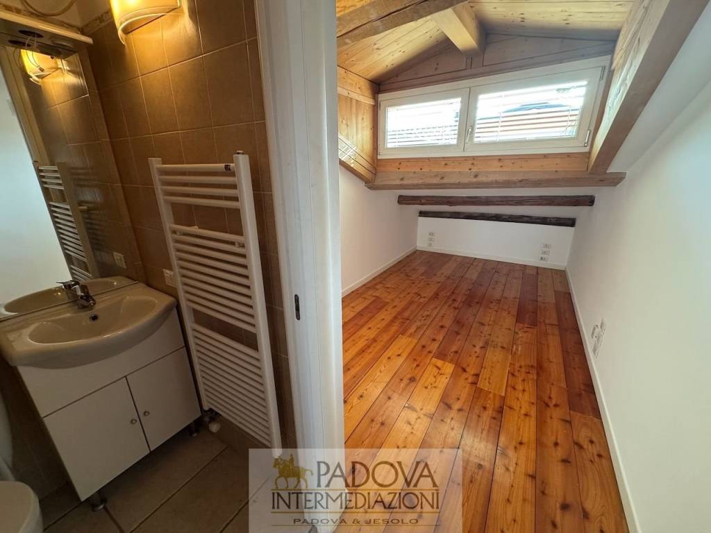 attico in affitto ad Isola della Scala in zona Pellegrina