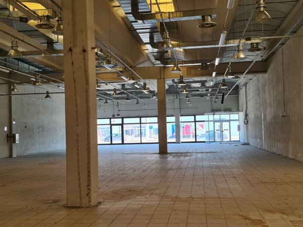 negozio in affitto ad Isola Rizza