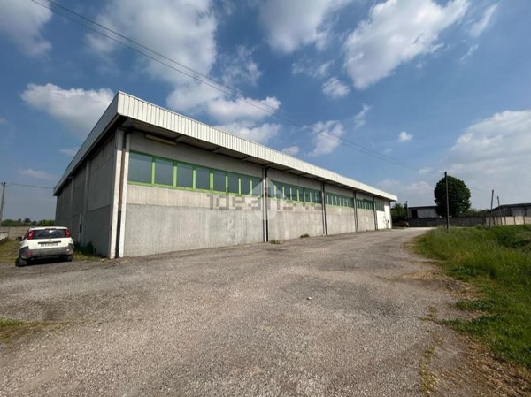 casa semindipendente in affitto ad Isola Rizza