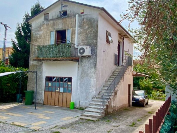 appartamento in affitto a Lavagno in zona Vago