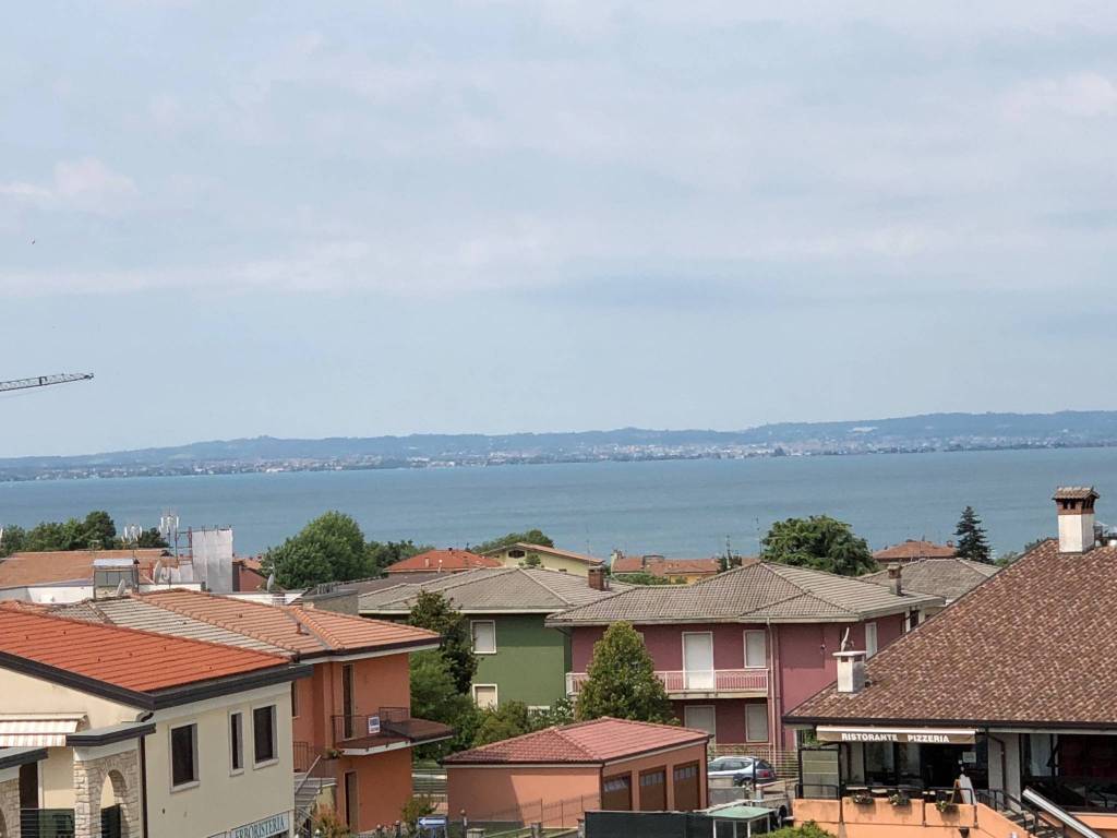 appartamento in affitto a Lazise
