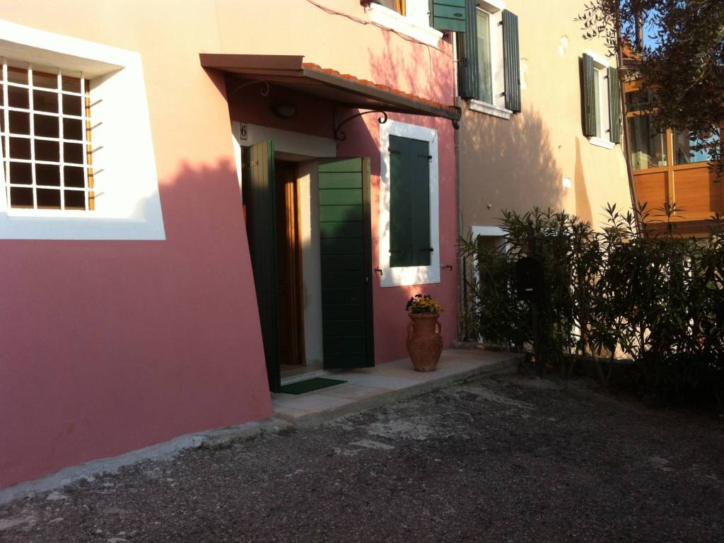 quadrivano in affitto a Lazise