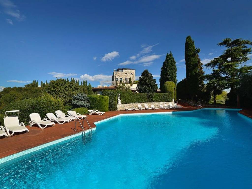 appartamento in affitto a Lazise