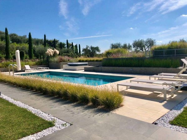 casa indipendente in affitto a Lazise