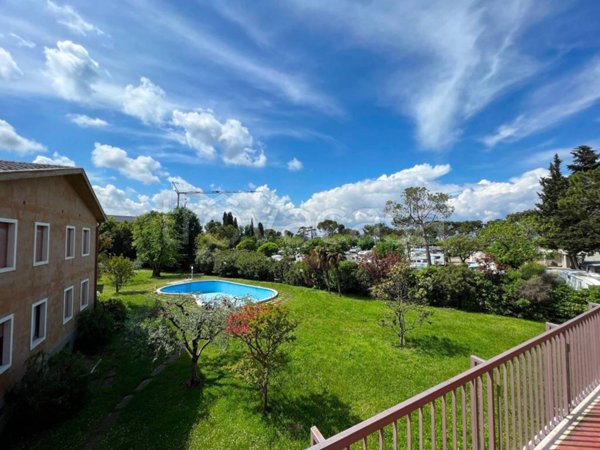 appartamento in affitto a Lazise