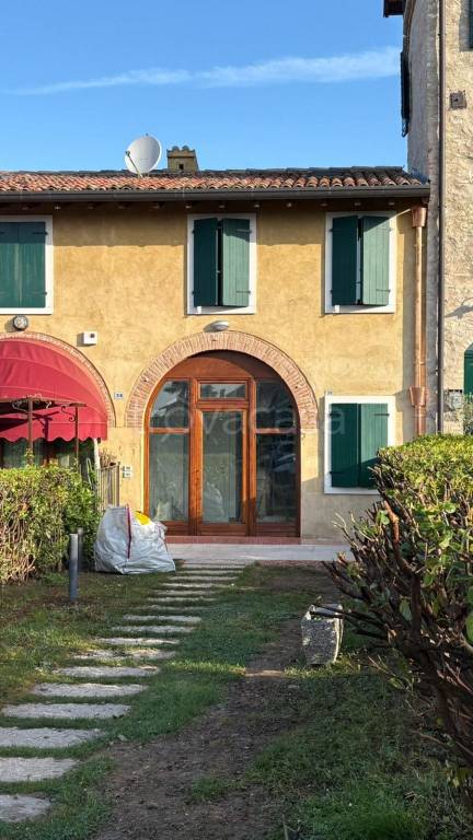 appartamento in affitto a Lazise
