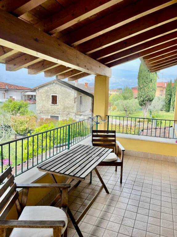 appartamento in affitto a Lazise