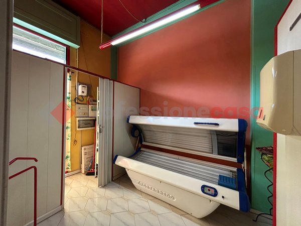 negozio in affitto a Legnago in zona Porto