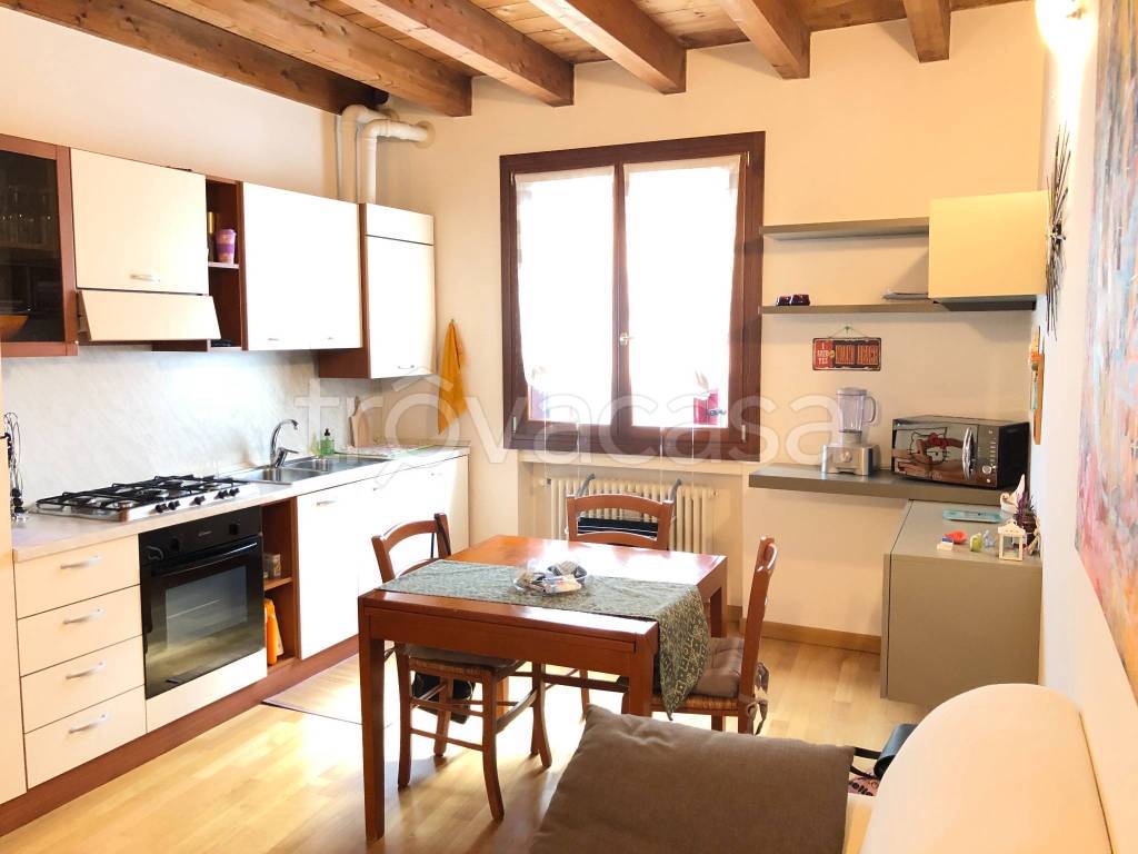 appartamento in affitto a Legnago