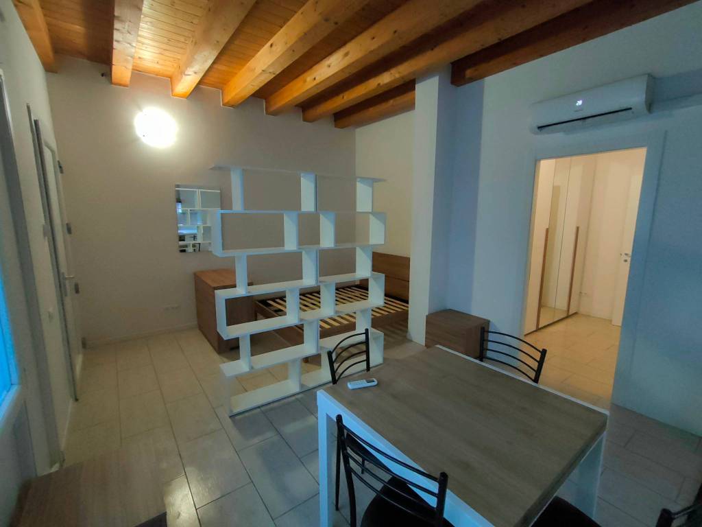 appartamento in affitto a Legnago in zona Porto