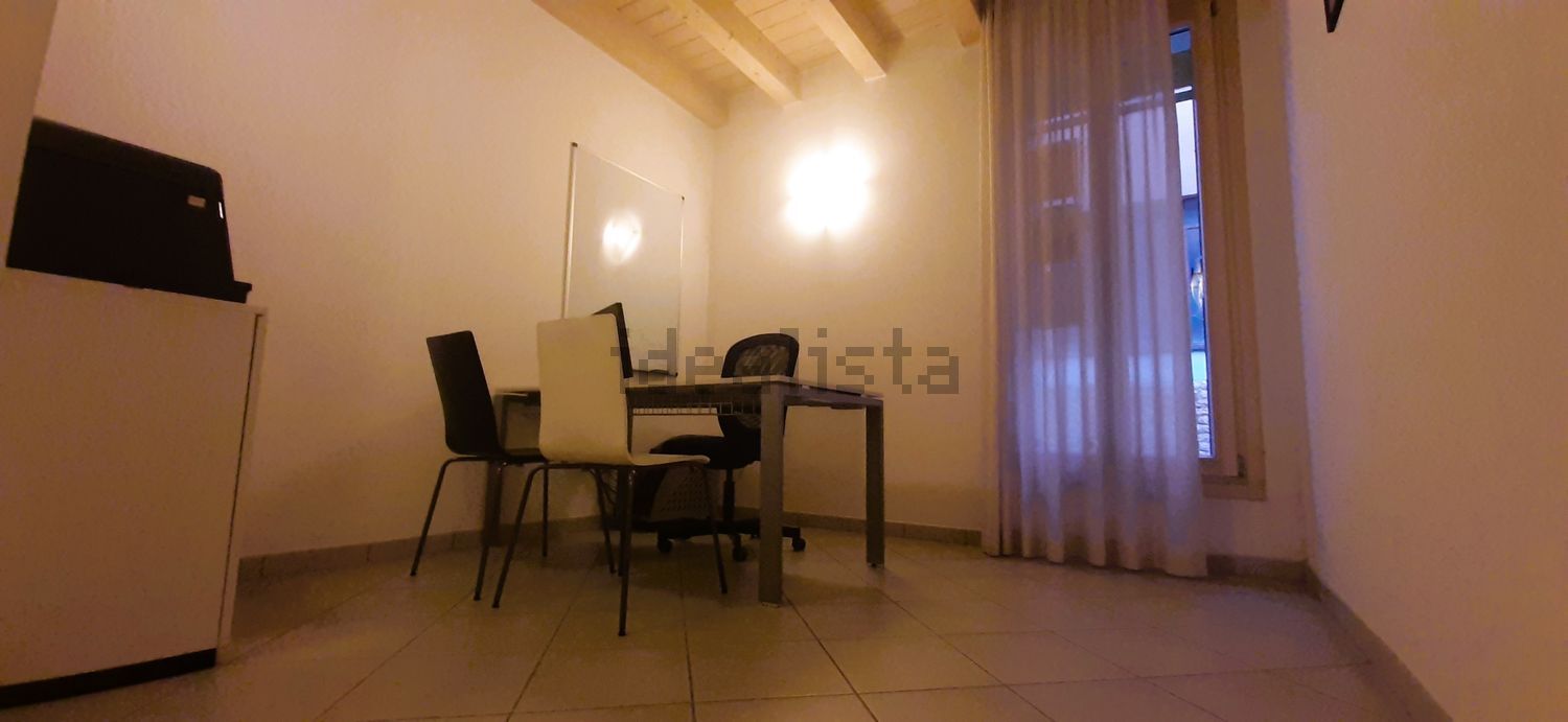 ufficio in affitto a Legnago in zona Porto