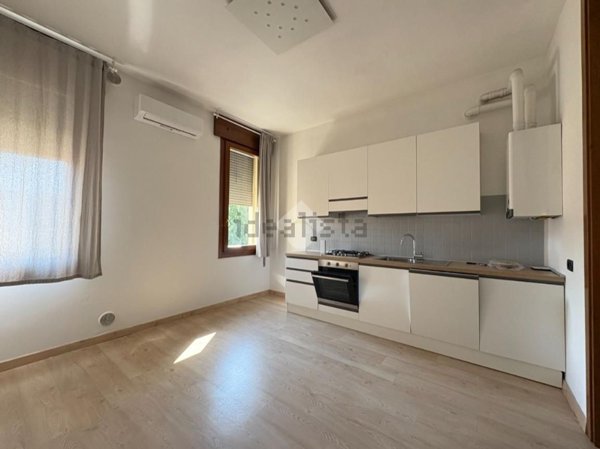 appartamento in affitto a Legnago in zona Porto