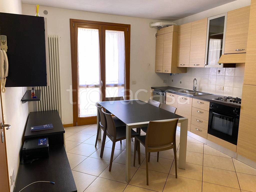 appartamento in affitto a Legnago