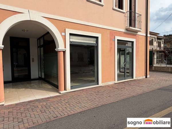 appartamento in affitto a Legnago in zona Vigo