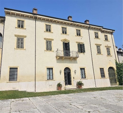 casa indipendente in affitto a Marano di Valpolicella
