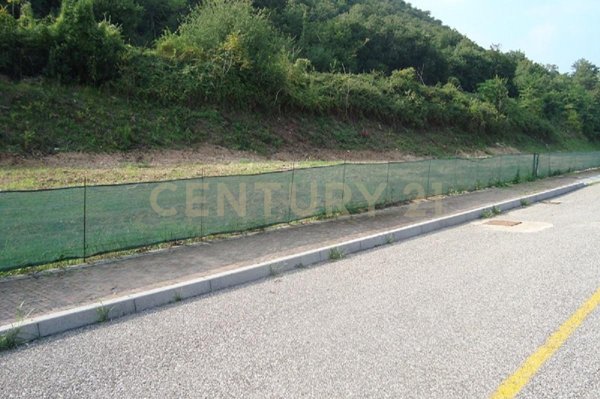 terreno edificabile in vendita a Mezzane di Sotto