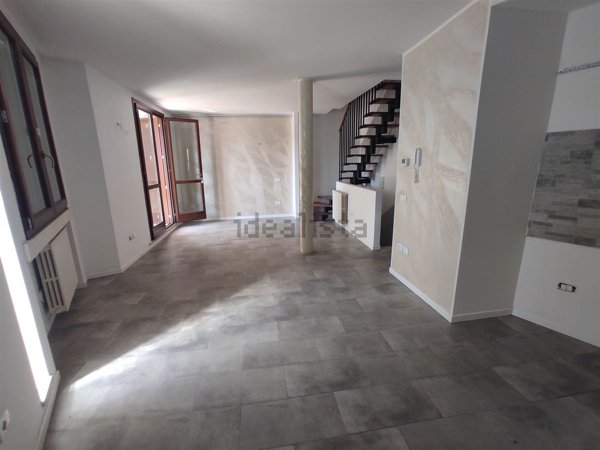 casa indipendente in affitto a Monteforte d'Alpone