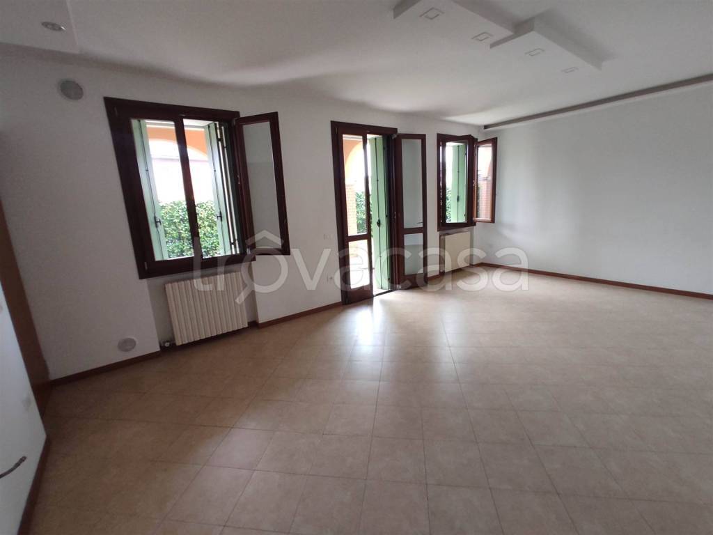 appartamento in affitto a Monteforte d'Alpone