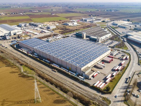 locale commerciale in affitto a Mozzecane