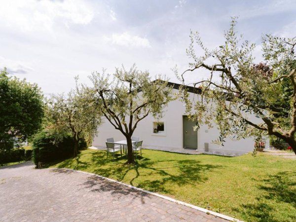 appartamento in affitto a Negrar di Valpolicella in zona Arbizzano