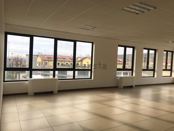 ufficio in affitto a Negrar di Valpolicella