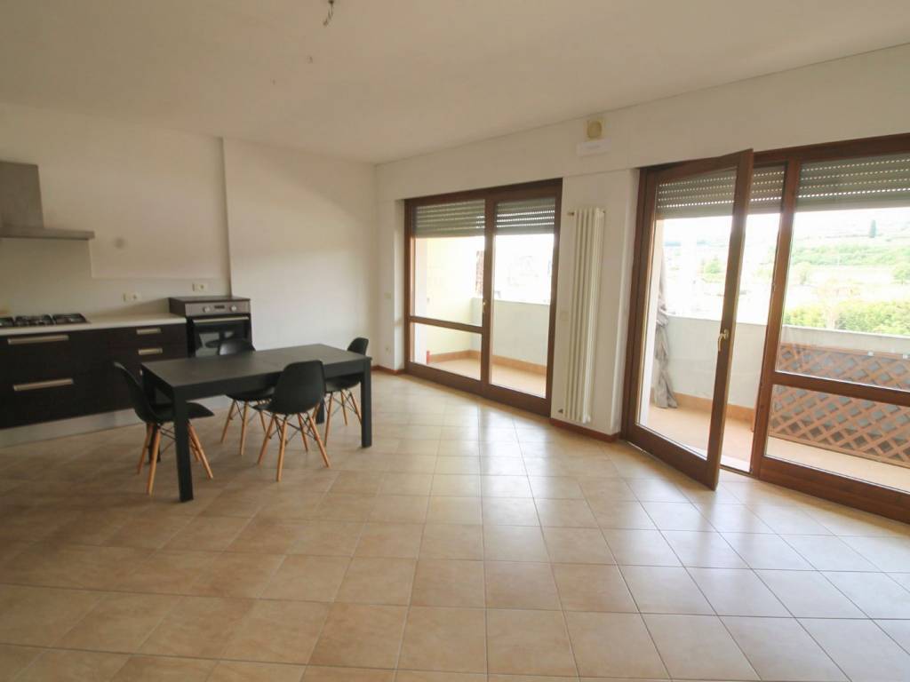 appartamento in affitto a Negrar di Valpolicella