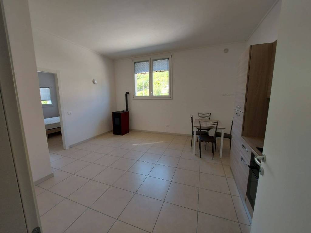 appartamento in affitto a Negrar di Valpolicella in zona Prun