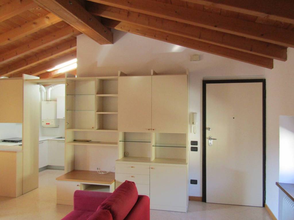 appartamento in affitto a Negrar di Valpolicella in zona Fane