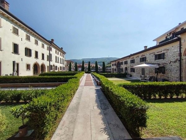 appartamento in affitto a Negrar di Valpolicella in zona Fane