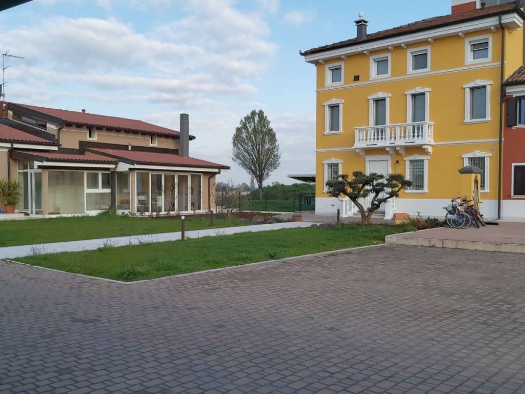 casa indipendente in affitto a Nogara