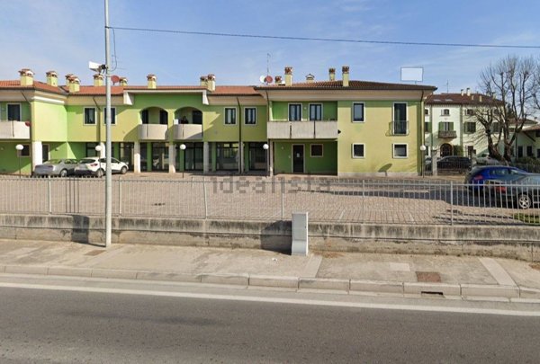 appartamento in affitto a Nogarole Rocca