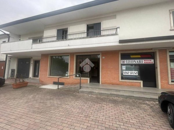 quadrivano in affitto ad Oppeano in zona Vallese
