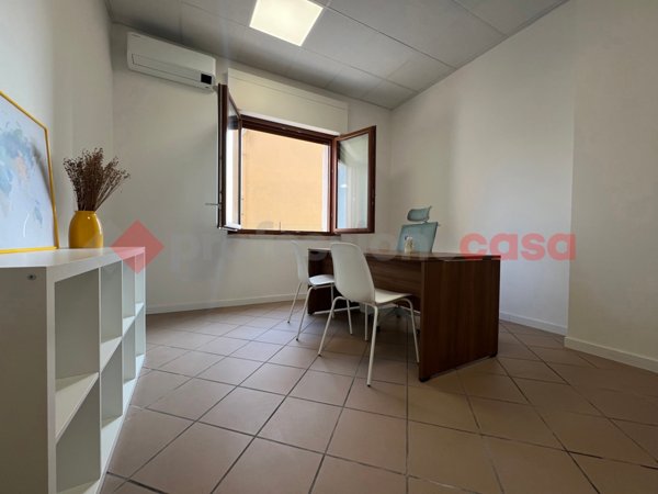 ufficio in affitto ad Oppeano in zona Villa Fontana
