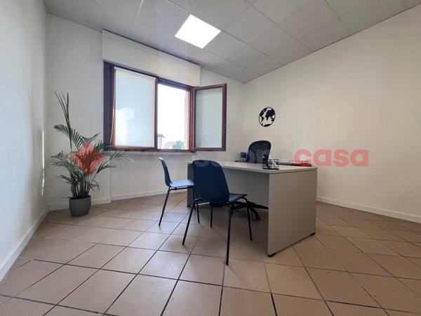 ufficio in affitto ad Oppeano in zona Villa Fontana