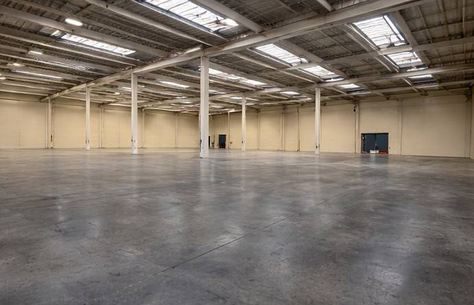 locale commerciale in affitto ad Oppeano in zona Vallese