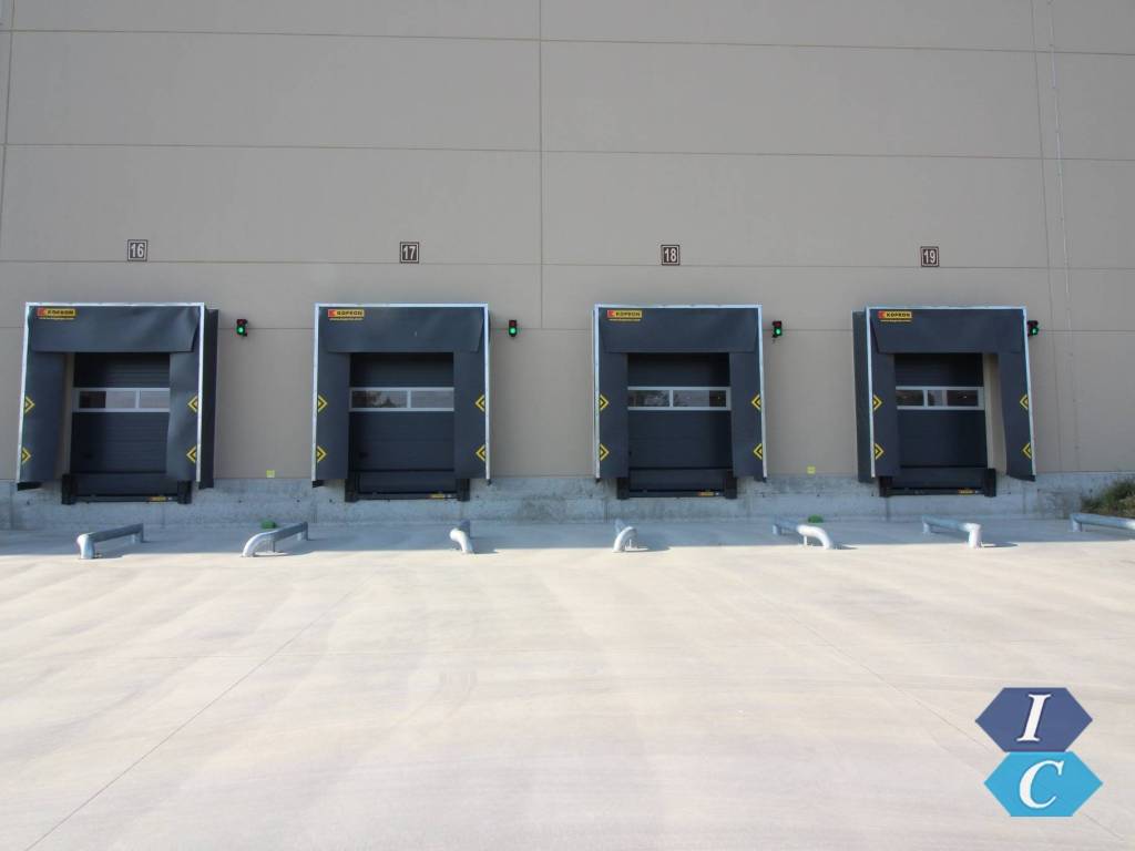 locale commerciale in affitto ad Oppeano