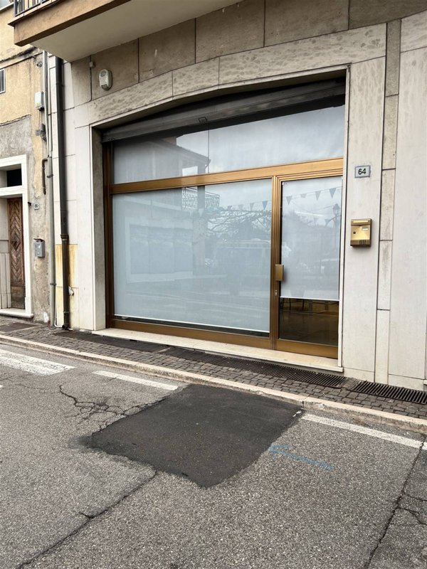 ufficio in affitto a Pescantina
