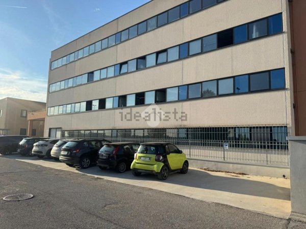 casa semindipendente in affitto a Pescantina in zona Settimo