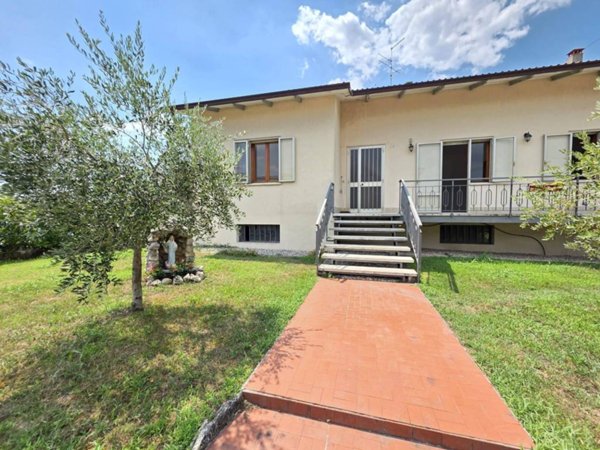 casa semindipendente in affitto a Pescantina in zona Balconi