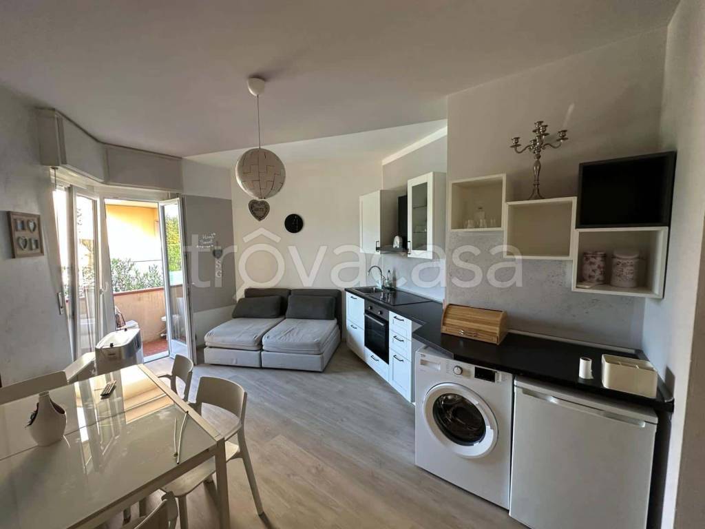 appartamento in affitto a Peschiera del Garda