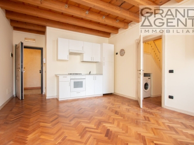 appartamento in affitto a Peschiera del Garda