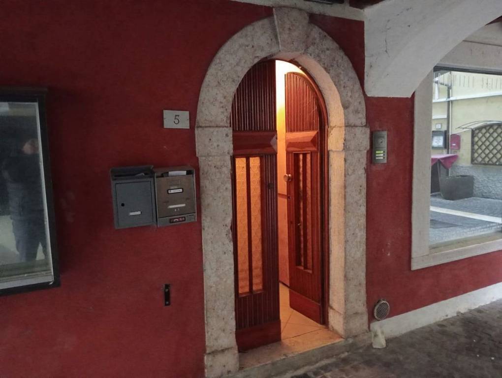 appartamento in affitto a Peschiera del Garda