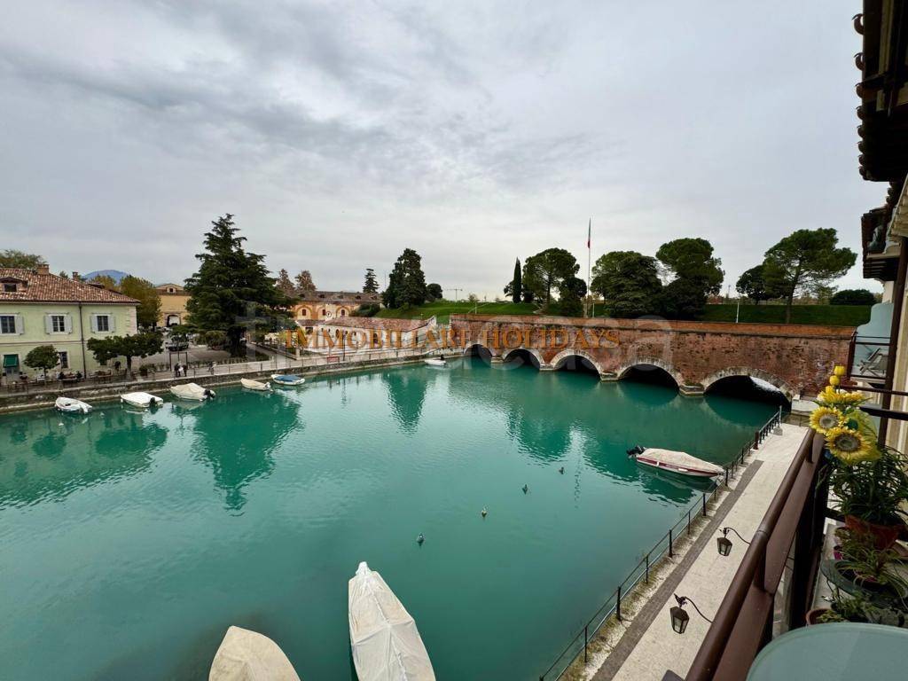 appartamento in affitto a Peschiera del Garda