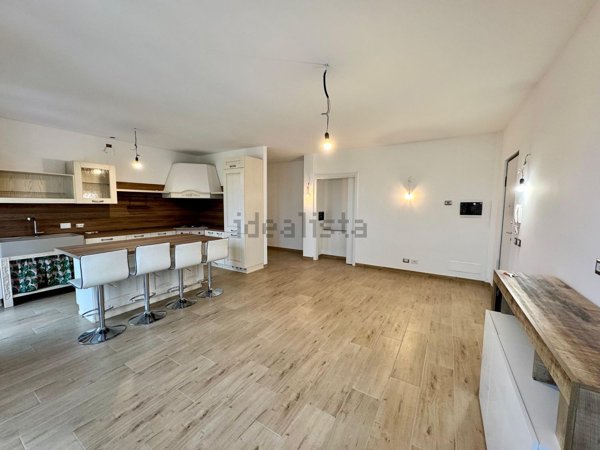 appartamento in affitto a Peschiera del Garda