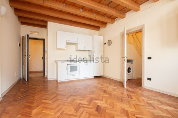 appartamento in affitto a Peschiera del Garda