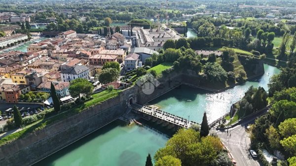 ufficio in affitto a Peschiera del Garda in zona San Benedetto di Lugana
